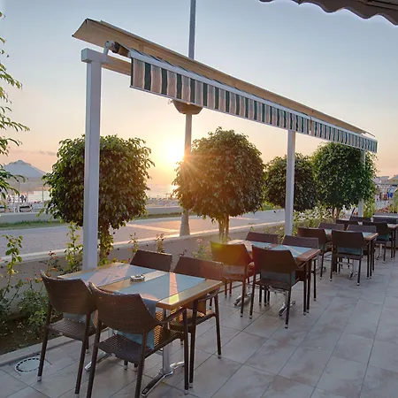 Trendy Adults Only Hotel Sidé