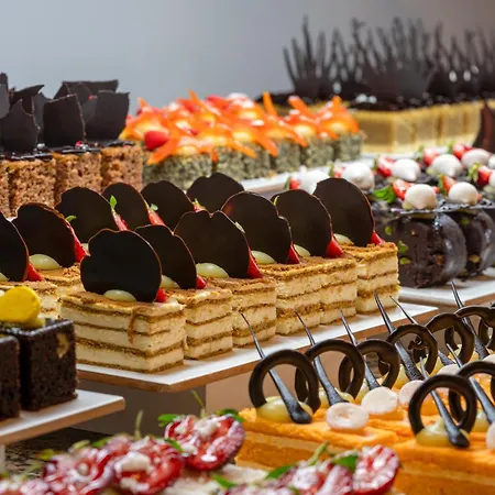 Trendy Adults Only 4*