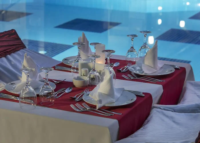 Готель Trendy Adults Only Сіде