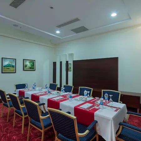 Готель Trendy Adults Only