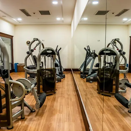 Trendy Adults Only Готель 4*